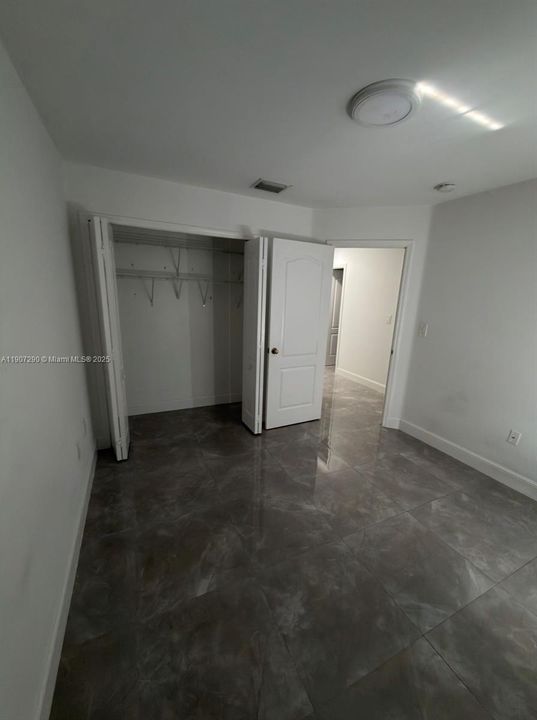 For Rent: $3,700 (3 beds, 2 baths, 1658 Square Feet)