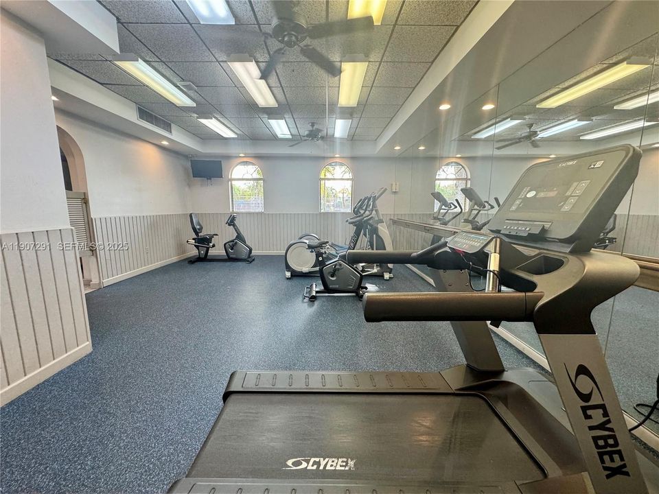 En Venta: $256,000 (2 camas, 2 baños, 900 Pies cuadrados)