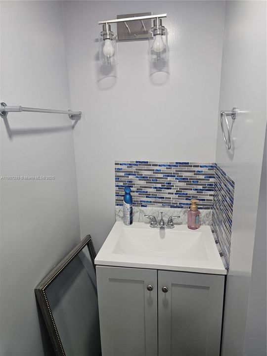 最近租的: $1,500 (1 贝兹, 1 浴室, 1645 平方英尺)