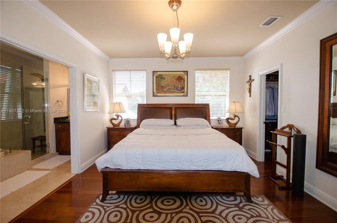 Active With Contract: $7,400 (3 beds, 2 baths, 2352 Square Feet)