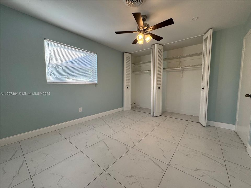 Recently Rented: $2,200 (2 beds, 1 baths, 1234 Square Feet)