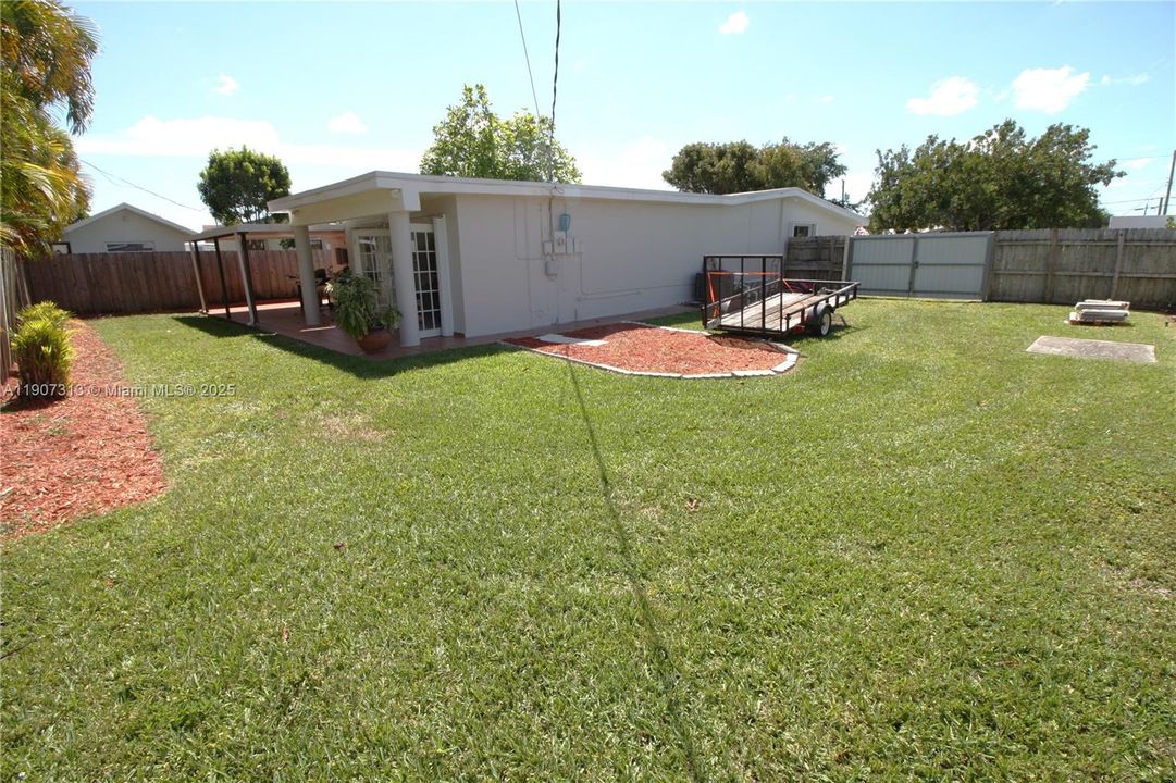 En Renta: $3,950 (3 camas, 2 baños, 1698 Pies cuadrados)