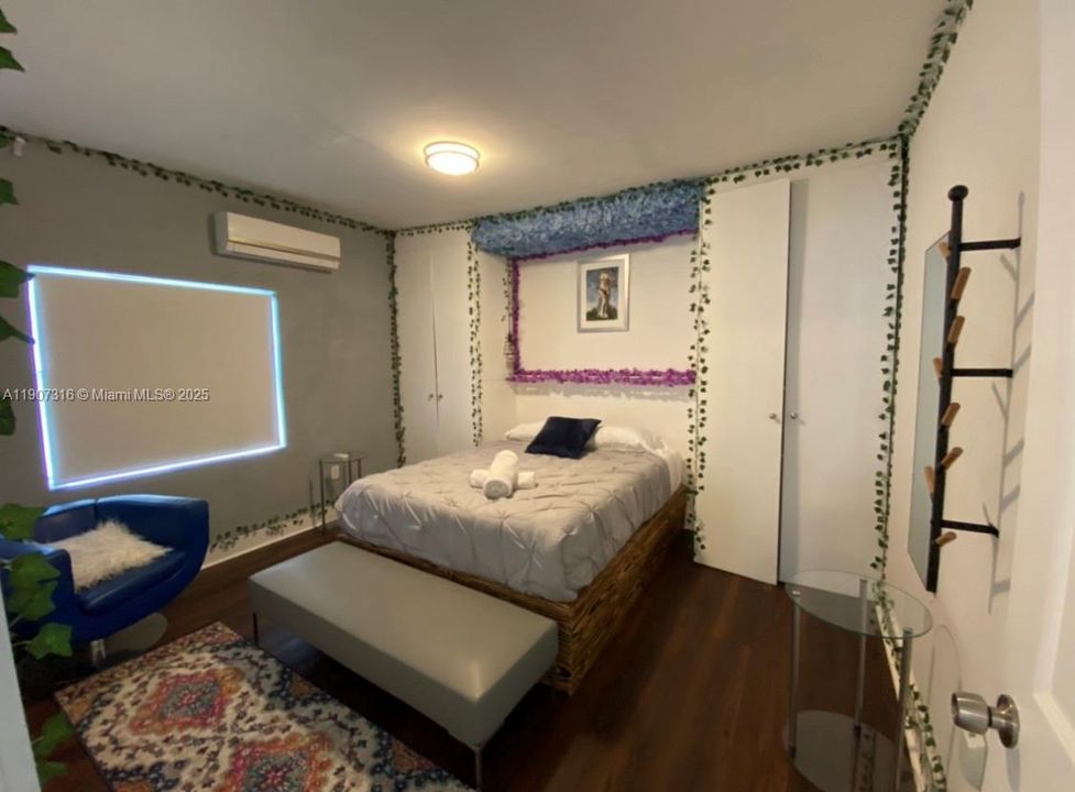 Recently Rented: $1,800 (1 beds, 1 baths, 675 Square Feet)