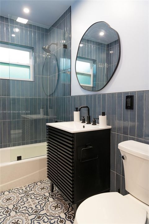 В аренду: $4,200 (3 спален, 2 ванн, 1188 Квадратных фут)