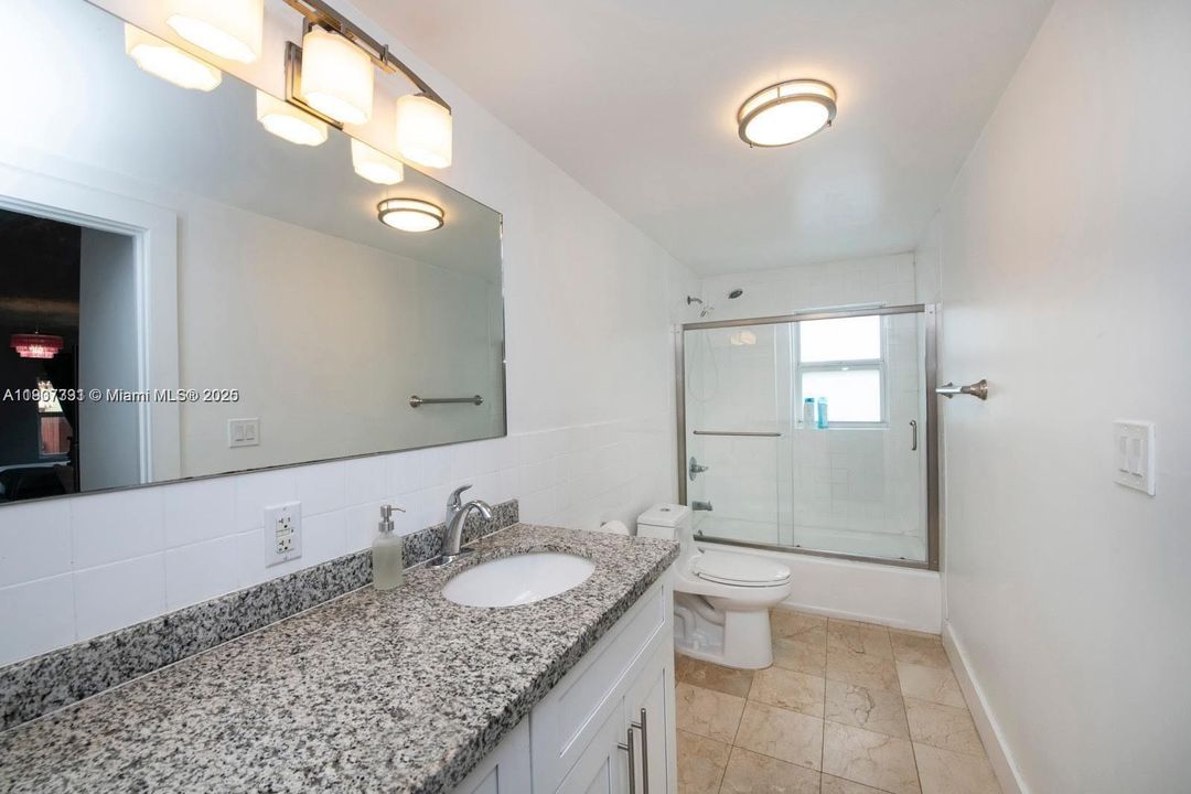 Recently Rented: $1,500 (0 beds, 1 baths, 4080 Square Feet)