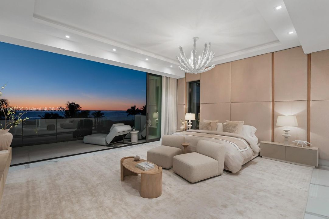 For Sale: $40,000,000 (6 beds, 8 baths, 6350 Square Feet)