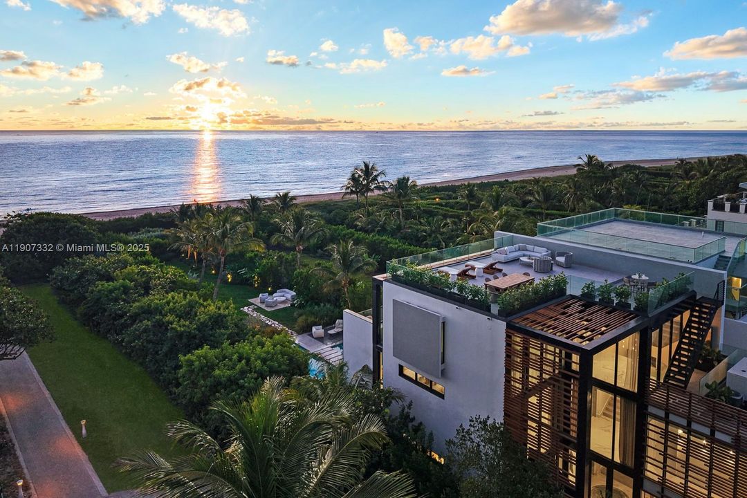 For Sale: $40,000,000 (6 beds, 8 baths, 6350 Square Feet)