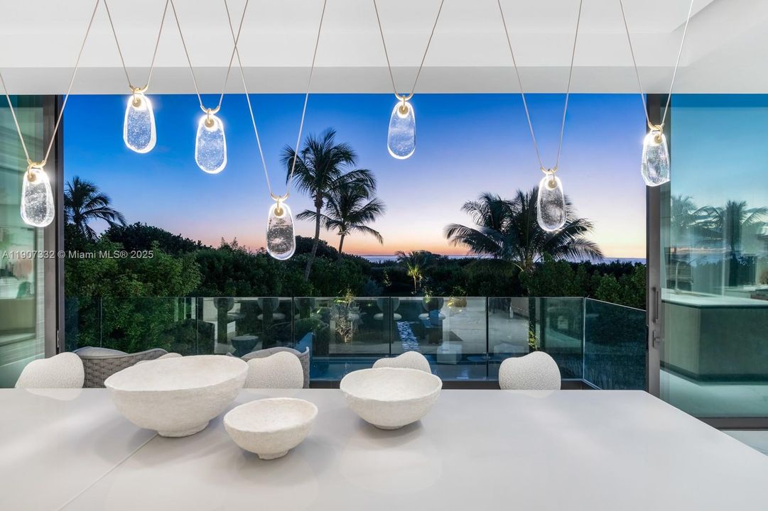 For Sale: $40,000,000 (6 beds, 8 baths, 6350 Square Feet)