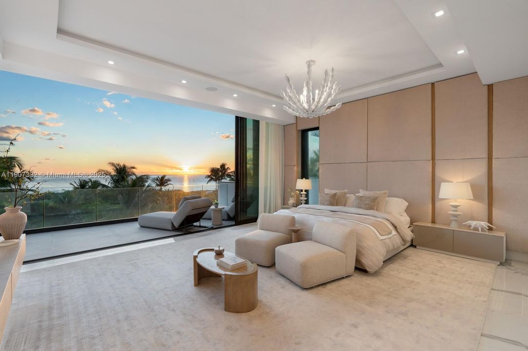 For Sale: $40,000,000 (6 beds, 8 baths, 6350 Square Feet)