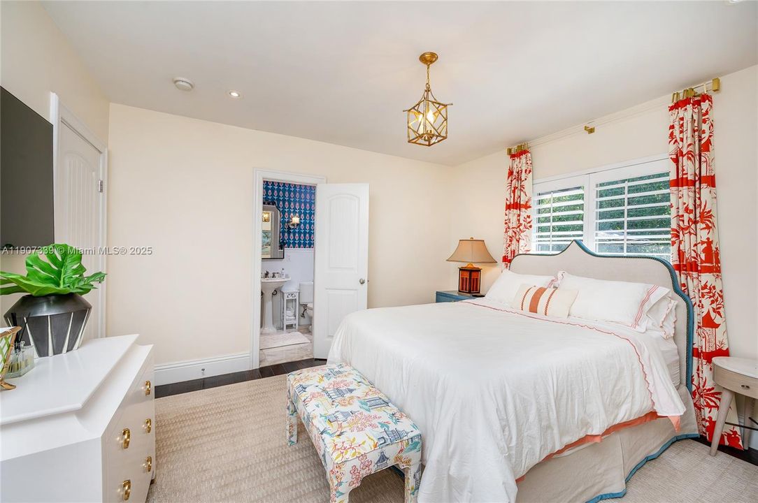 待售: $3,995,000 (4 贝兹, 5 浴室, 3609 平方英尺)