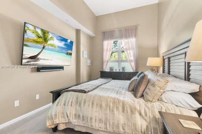 На продажу: $650,000 (2 спален, 2 ванн, 1374 Квадратных фут)