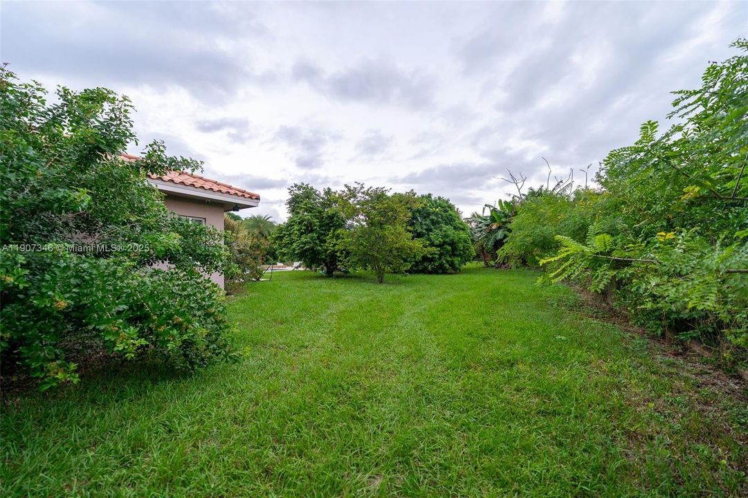 待售: $1,395,000 (4 贝兹, 2 浴室, 3275 平方英尺)