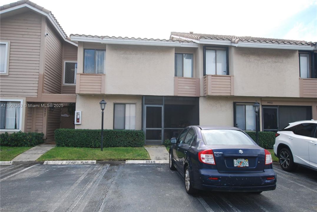 For Sale: $320,000 (4 beds, 3 baths, 1690 Square Feet)