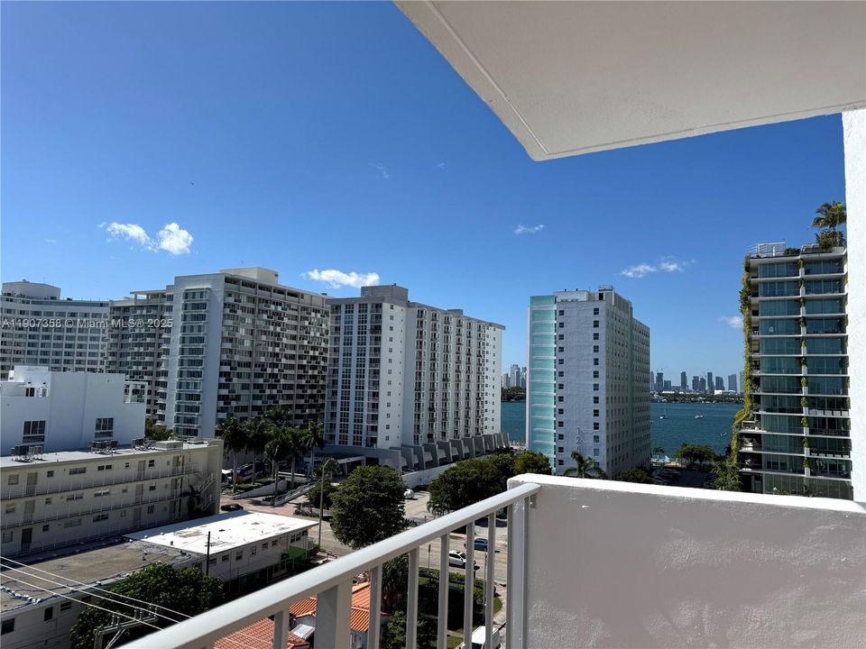 Activo con contrato: $2,800 (2 camas, 1 baños, 829 Pies cuadrados)