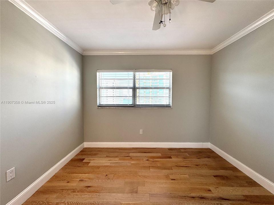 Activo con contrato: $2,800 (2 camas, 1 baños, 829 Pies cuadrados)