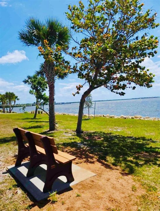 For Rent: $3,000 (3 beds, 2 baths, 3519 Square Feet)