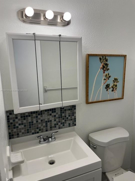 For Rent: $2,100 (2 beds, 2 baths, 722 Square Feet)