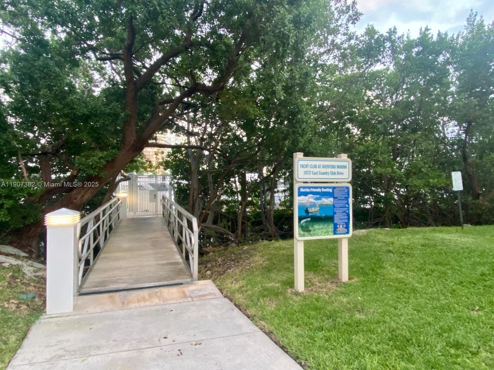 待售: $549,000 (3 贝兹, 2 浴室, 1330 平方英尺)