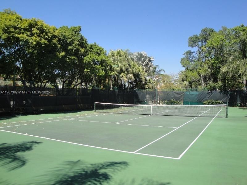 待售: $549,000 (3 贝兹, 2 浴室, 1330 平方英尺)