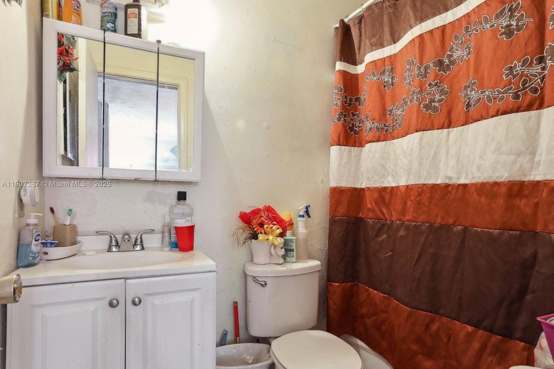 En Venta: $795,000 (0 camas, 0 baños, 2219 Pies cuadrados)