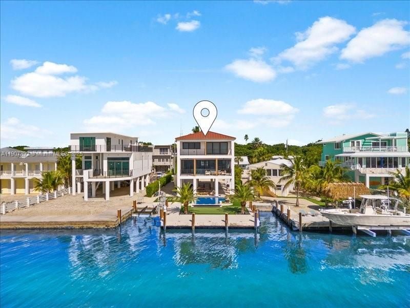 待售: $7,500,000 (5 贝兹, 4 浴室, 3026 平方英尺)