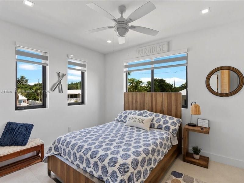 待售: $7,500,000 (5 贝兹, 4 浴室, 3026 平方英尺)