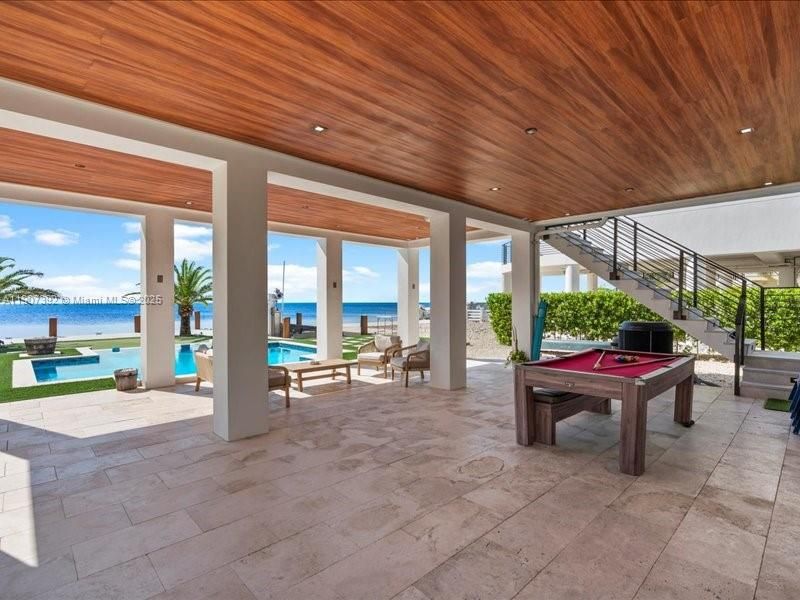 待售: $7,500,000 (5 贝兹, 4 浴室, 3026 平方英尺)