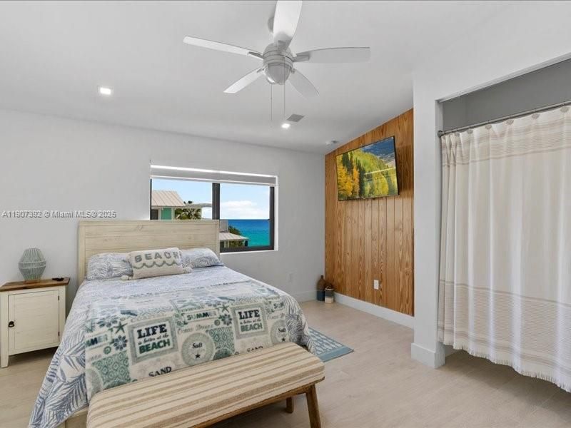 待售: $7,500,000 (5 贝兹, 4 浴室, 3026 平方英尺)