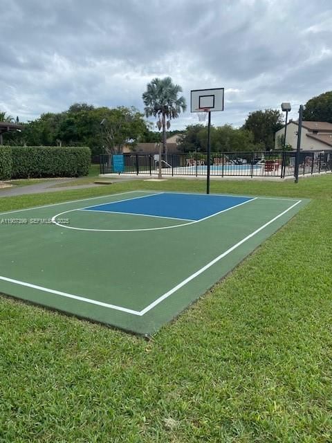 Basket ball court