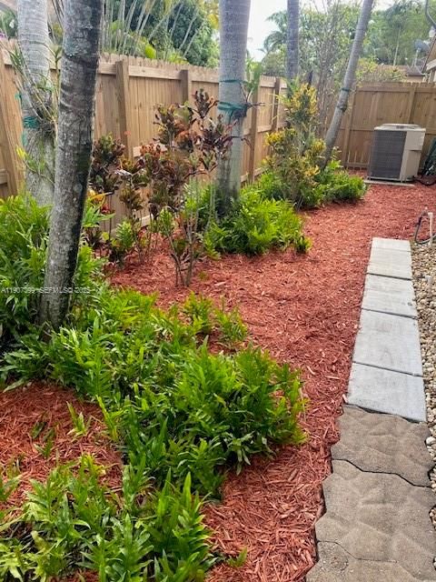 В аренду: $3,400 (3 спален, 2 ванн, 1396 Квадратных фут)