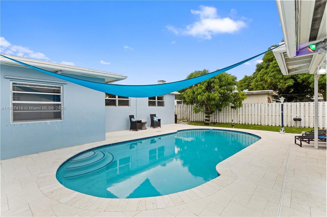 For Sale: $774,700 (4 beds, 3 baths, 2520 Square Feet)