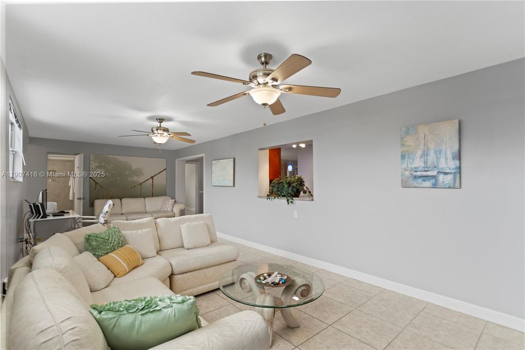 For Sale: $774,700 (4 beds, 3 baths, 2520 Square Feet)