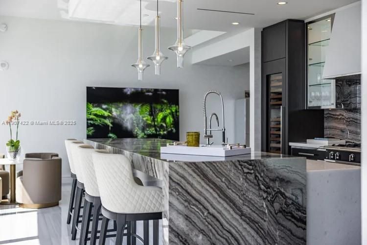 For Sale: $10,800,000 (5 beds, 7 baths, 3803 Square Feet)