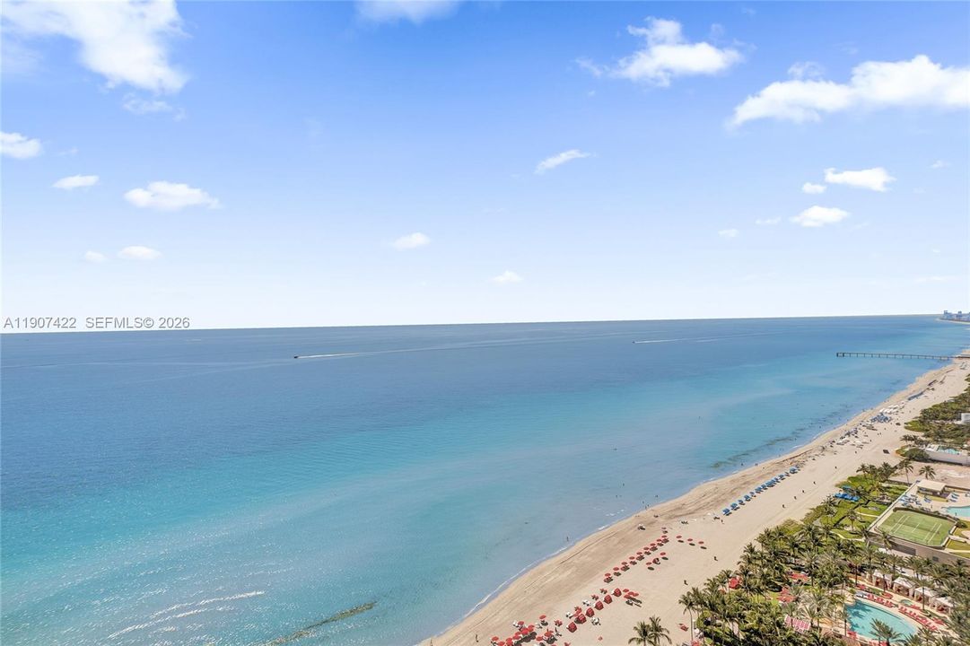 For Sale: $8,940,000 (5 beds, 7 baths, 3803 Square Feet)