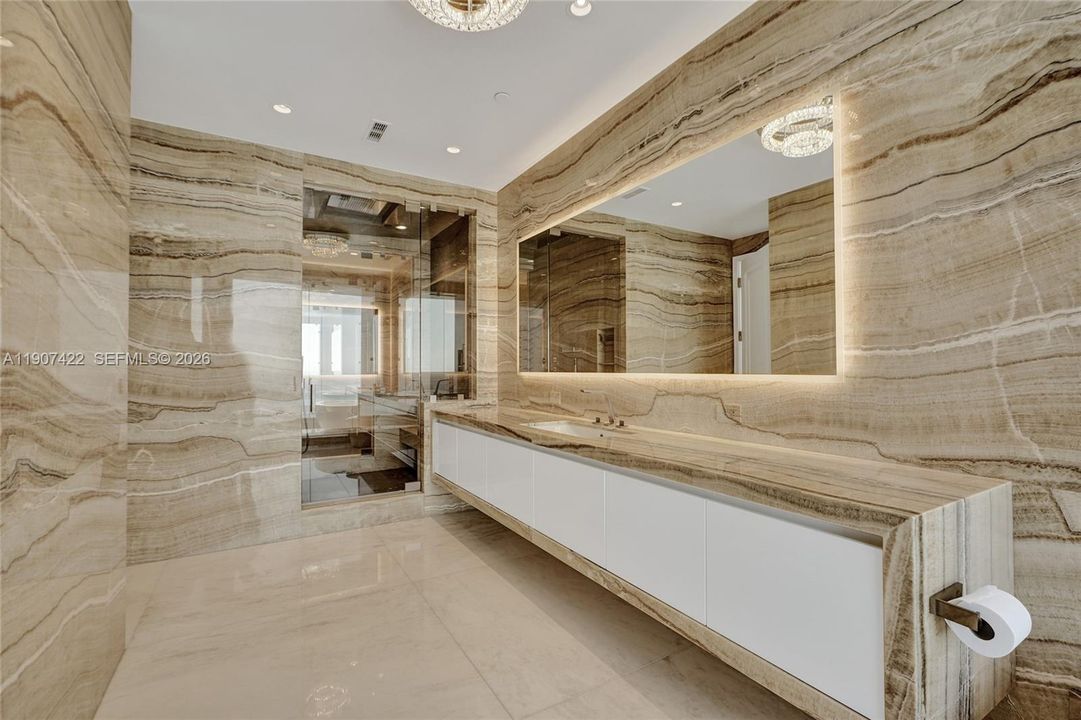 For Sale: $8,940,000 (5 beds, 7 baths, 3803 Square Feet)