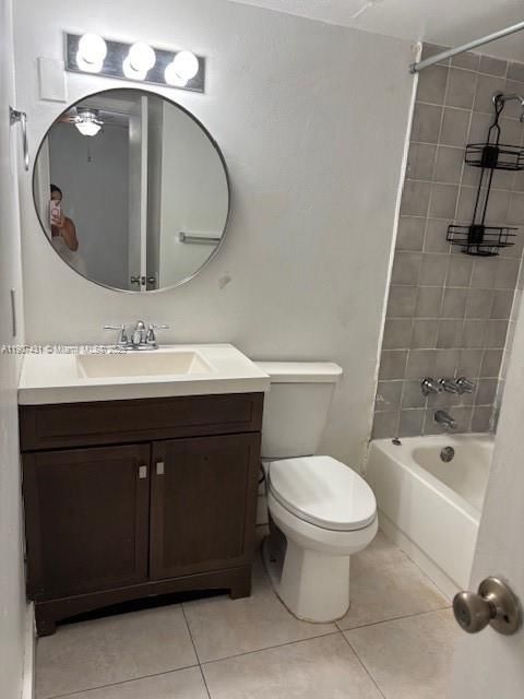 For Rent: $2,100 (2 beds, 2 baths, 782 Square Feet)