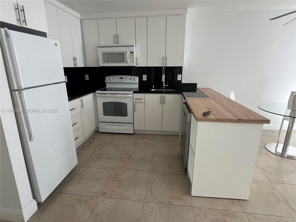 En Renta: $2,500 (1 camas, 1 baños, 659 Pies cuadrados)