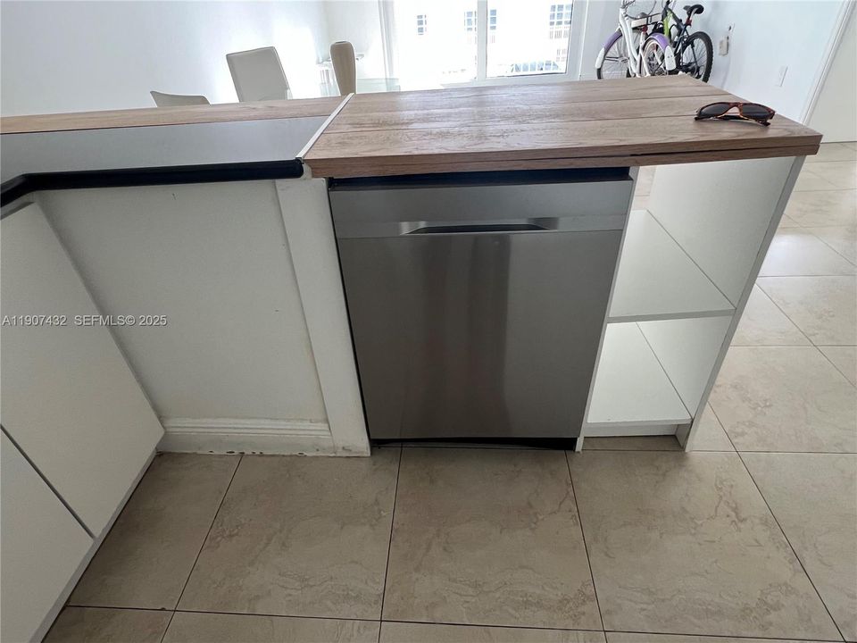 New Samsung Dishwasher