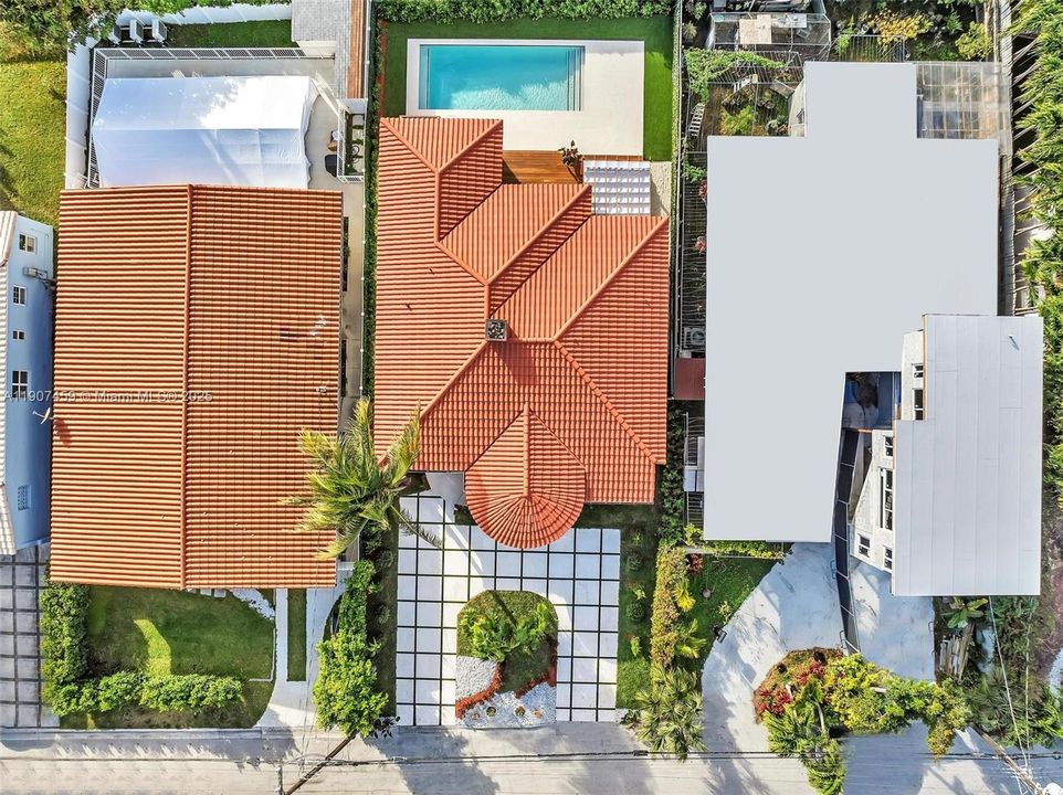 En Venta: $2,490,000 (3 camas, 3 baños, 0 Pies cuadrados)