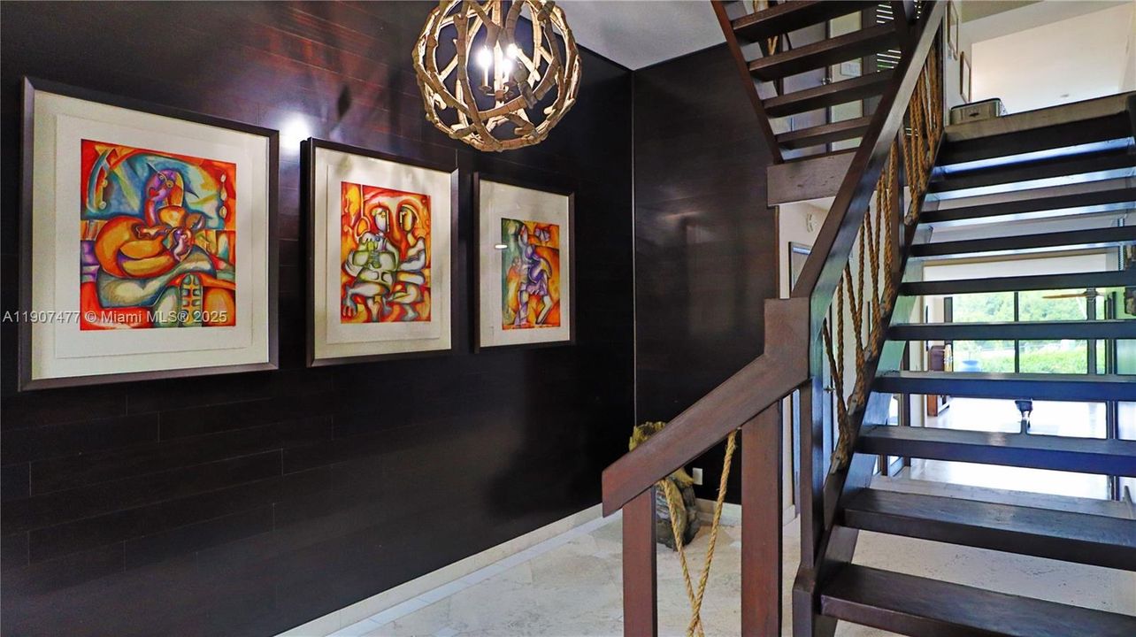 For Sale: $1,995,000 (4 beds, 4 baths, 3865 Square Feet)