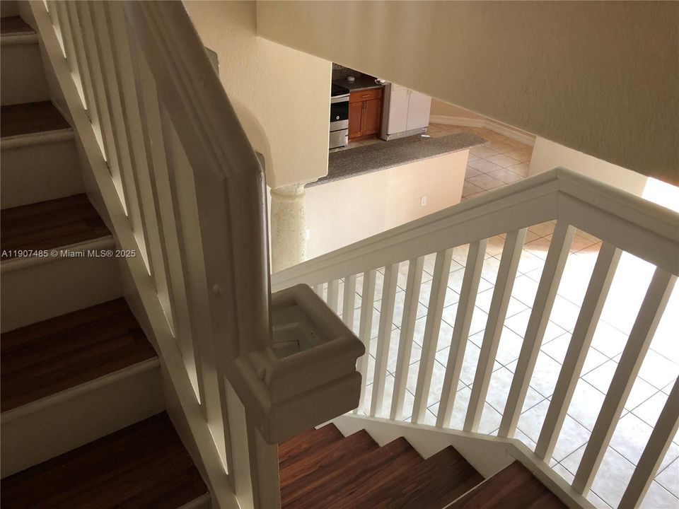 На продажу: $875,000 (5 спален, 4 ванн, 2740 Квадратных фут)