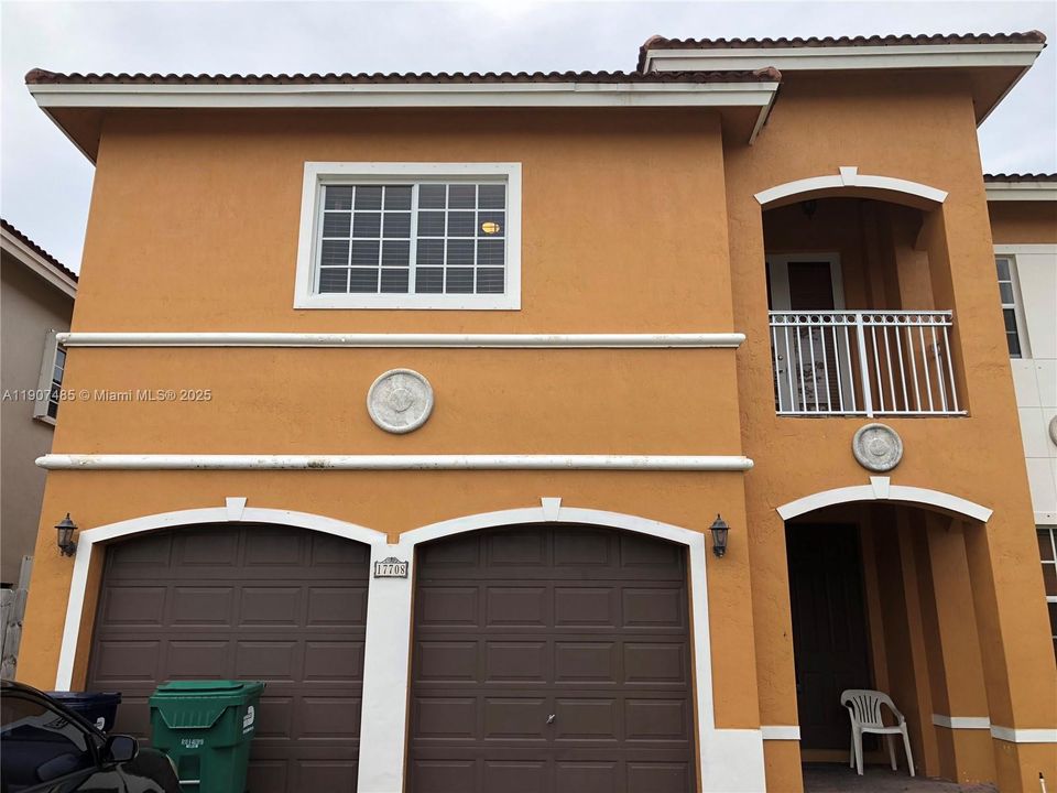 На продажу: $875,000 (5 спален, 4 ванн, 2740 Квадратных фут)