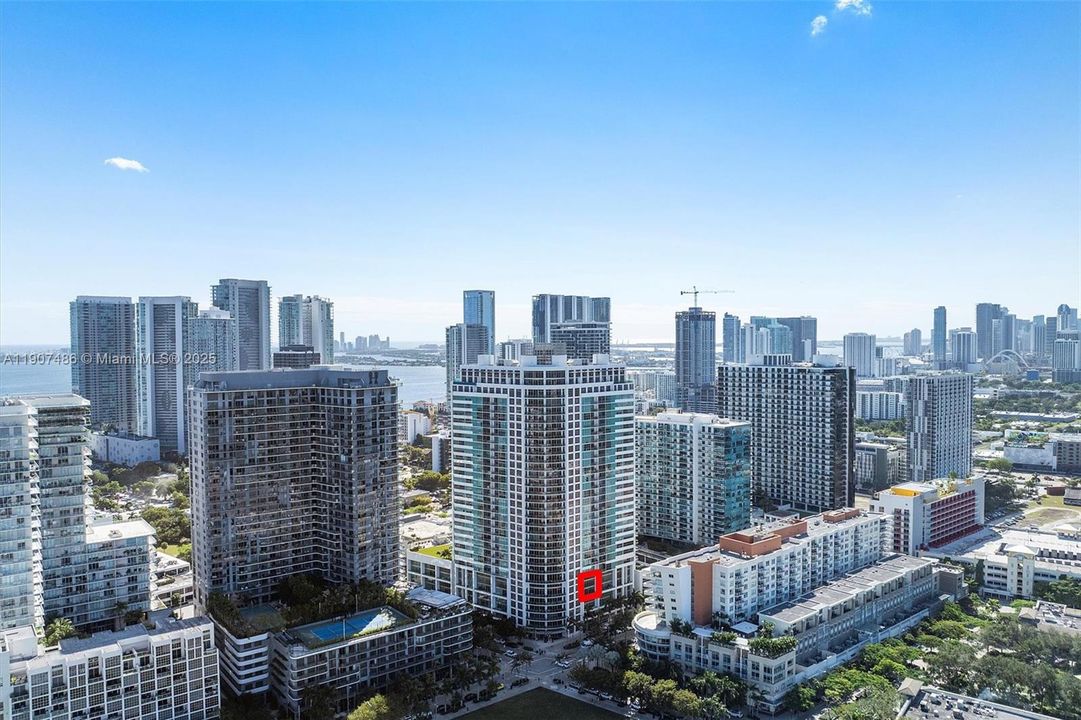 For Sale: $735,000 (2 beds, 1 baths, 1257 Square Feet)