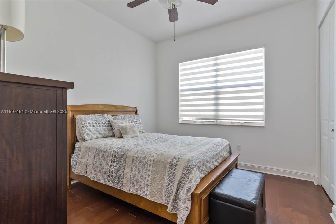 На продажу: $649,000 (4 спален, 3 ванн, 2816 Квадратных фут)