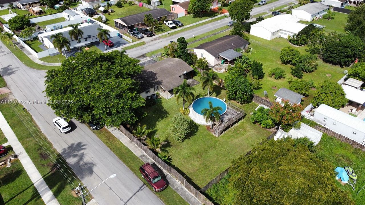 待售: $535,000 (3 贝兹, 2 浴室, 1596 平方英尺)