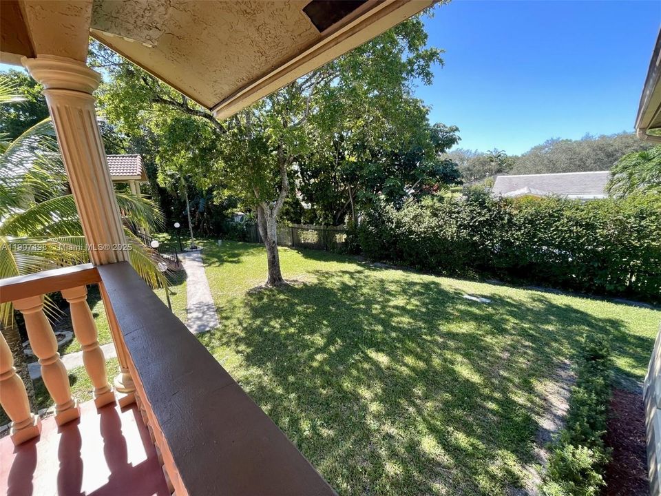 En Renta: $1,850 (2 camas, 2 baños, 820 Pies cuadrados)