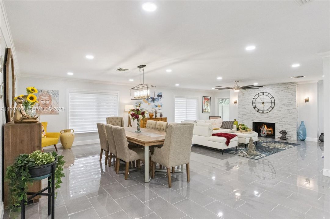 На продажу: $795,000 (4 спален, 2 ванн, 0 Квадратных фут)