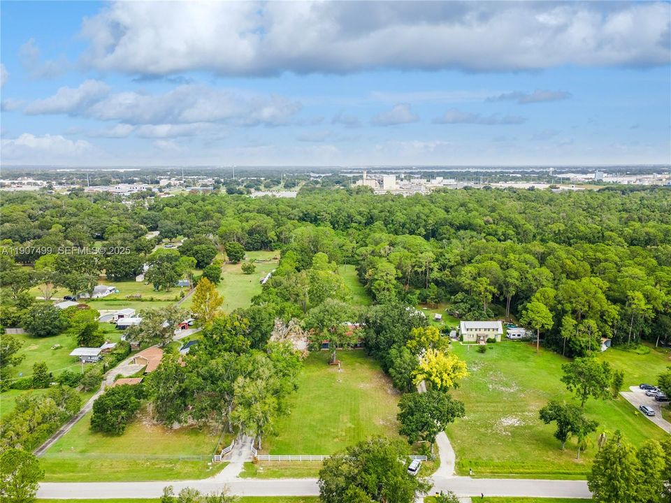 На продажу: $795,000 (4 спален, 2 ванн, 0 Квадратных фут)