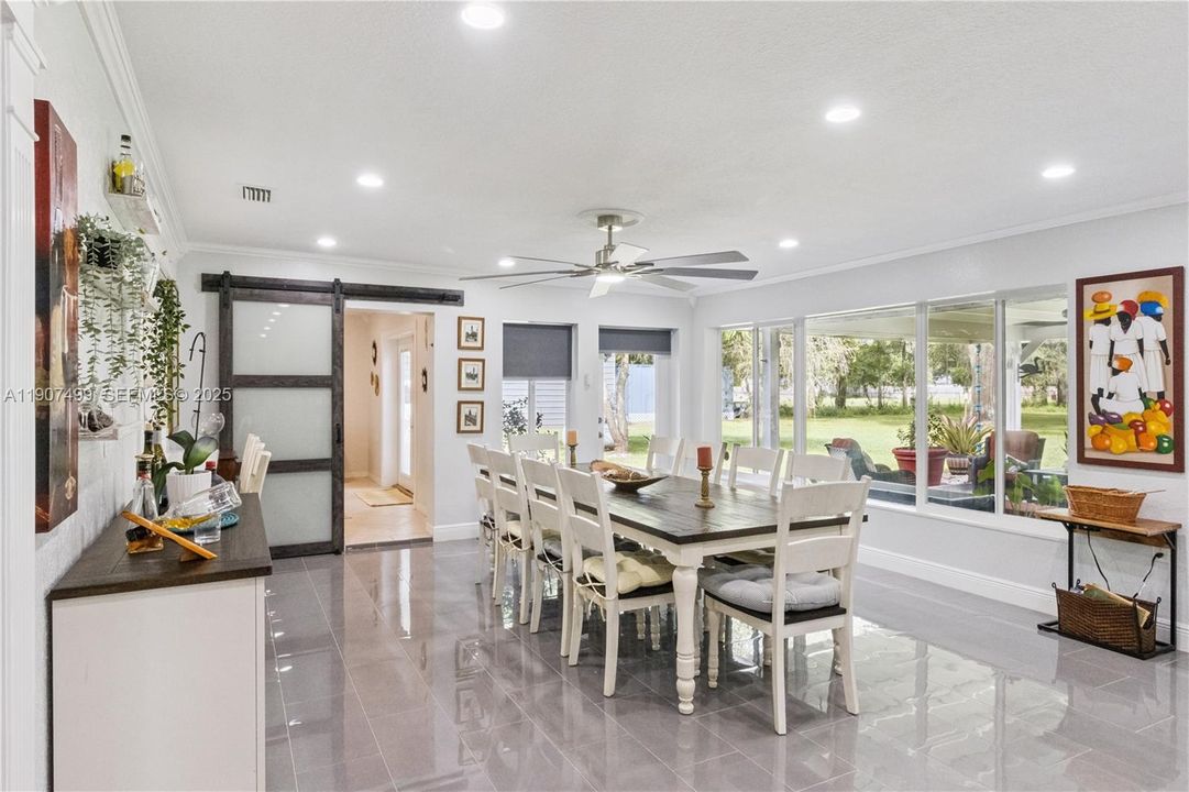 На продажу: $795,000 (4 спален, 2 ванн, 0 Квадратных фут)