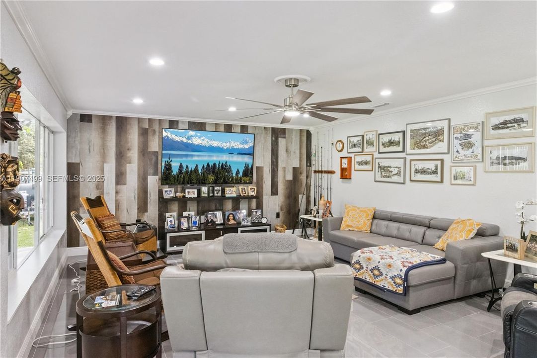 На продажу: $795,000 (4 спален, 2 ванн, 0 Квадратных фут)